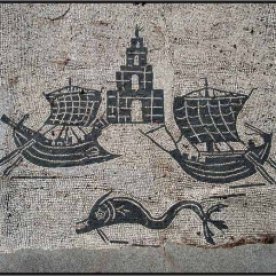 Ostia Antica, Foro delle Corporazioni con pavimento a mosaico, navi e faro